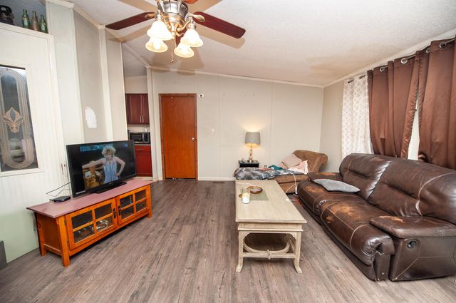 2181 E Georgia Road, Woodruff, SC 29388