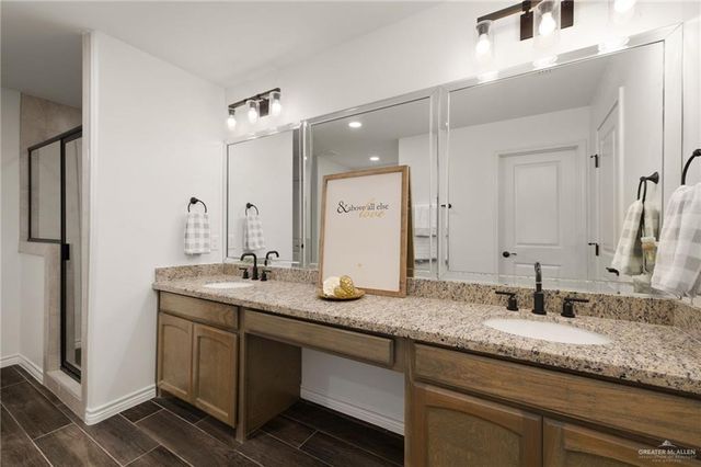 7508 N 54th Street, Mission, TX 78573