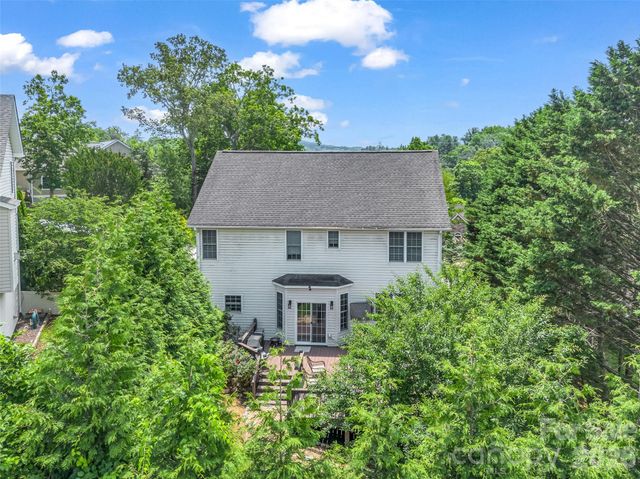 99 Driftstone Circle, Arden, NC 28704