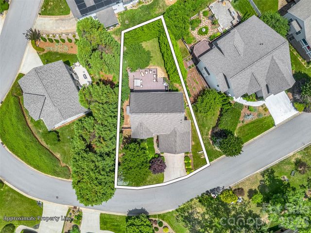 99 Driftstone Circle, Arden, NC 28704