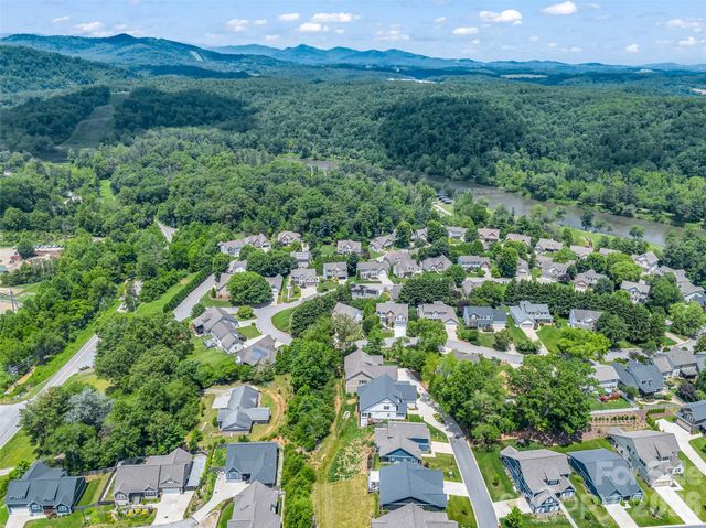 99 Driftstone Circle, Arden, NC 28704