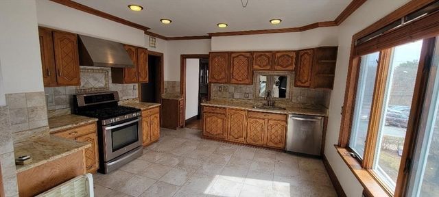 4765 Washington St 2, Boston, MA 02132