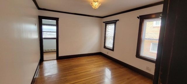 4765 Washington St 2, Boston, MA 02132