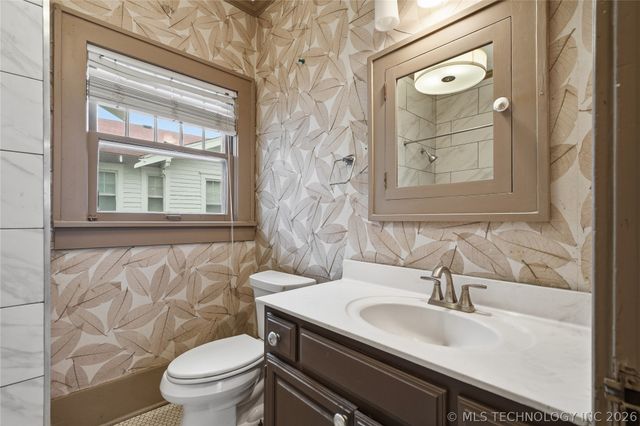 1916 E 14th Street, Tulsa, OK 74104