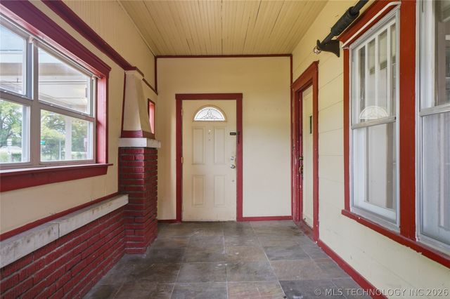 1916 E 14th Street, Tulsa, OK 74104