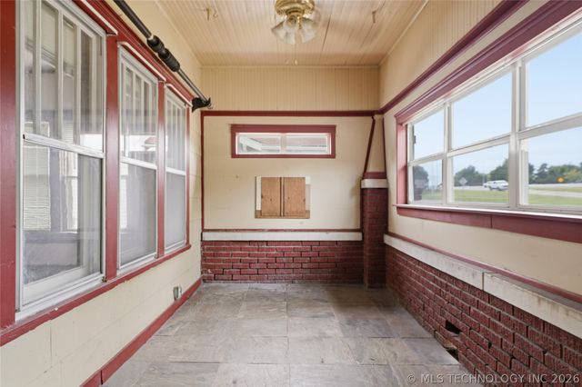 1916 E 14th Street, Tulsa, OK 74104