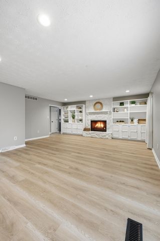 1120 Wood Ridge Road, Lexington, KY 40514