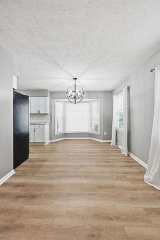 1120 Wood Ridge Road, Lexington, KY 40514