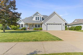 1030 E Sommers DRIVE, Oak Creek, WI 53154