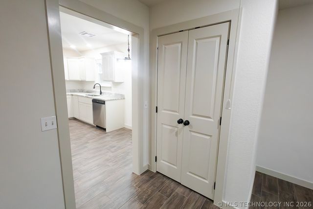 702 SE 10th Street, Wagoner, OK 74467