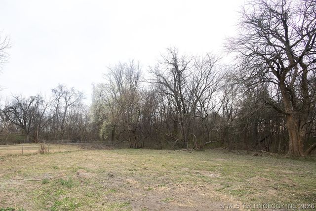 702 SE 10th Street, Wagoner, OK 74467