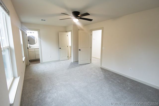 702 SE 10th Street, Wagoner, OK 74467