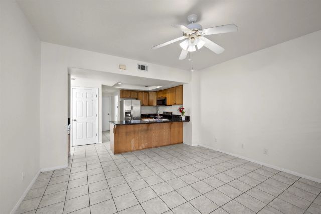 7944 Tinaja Ln, San Diego, CA 92139