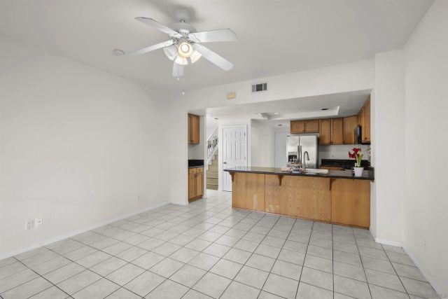 7944 Tinaja Ln, San Diego, CA 92139