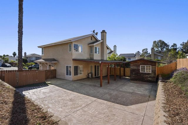 7944 Tinaja Ln, San Diego, CA 92139
