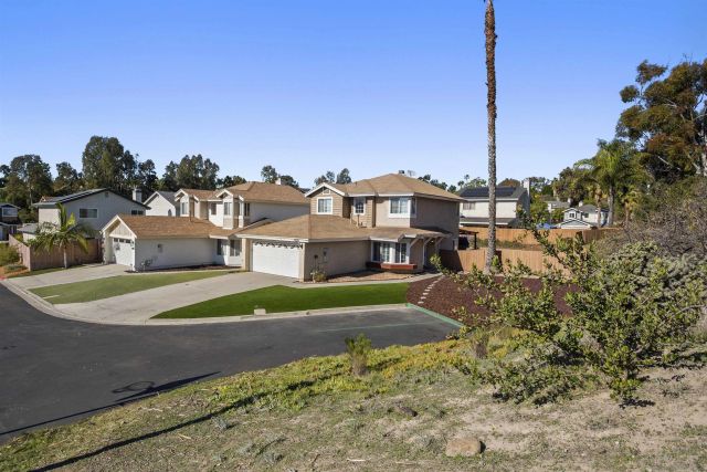 7944 Tinaja Ln, San Diego, CA 92139