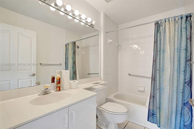 9743 Malvern Dr, Tamarac, FL 33321