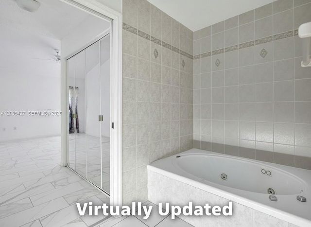 9743 Malvern Dr, Tamarac, FL 33321