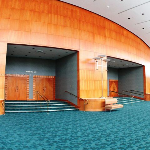 9743 Malvern Dr, Tamarac, FL 33321