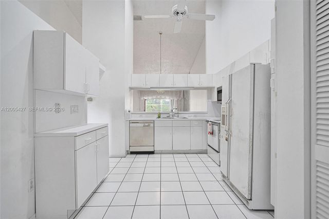 9743 Malvern Dr, Tamarac, FL 33321