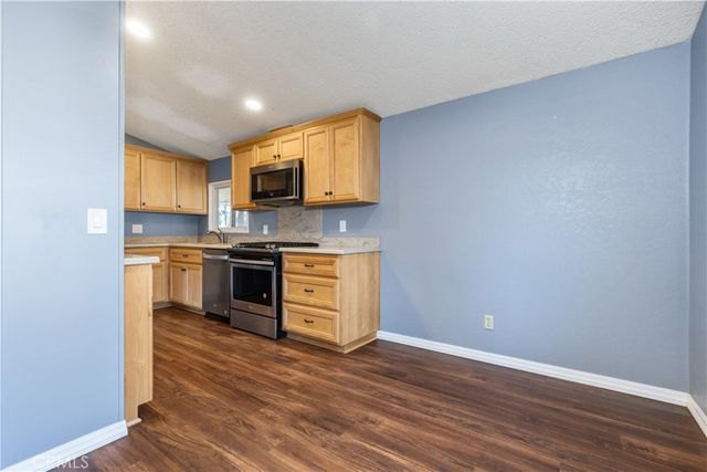 1220 Bennett Way 1, Templeton, CA 93465