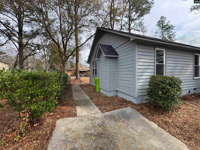 132 Roost Road, Hopkins, SC 29061