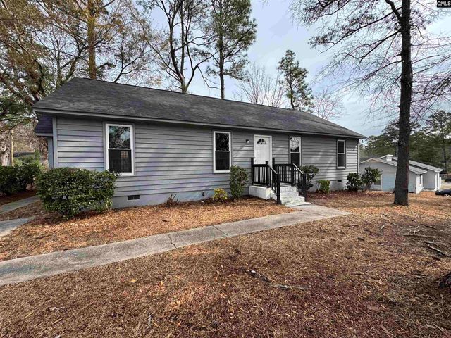 132 Roost Road, Hopkins, SC 29061