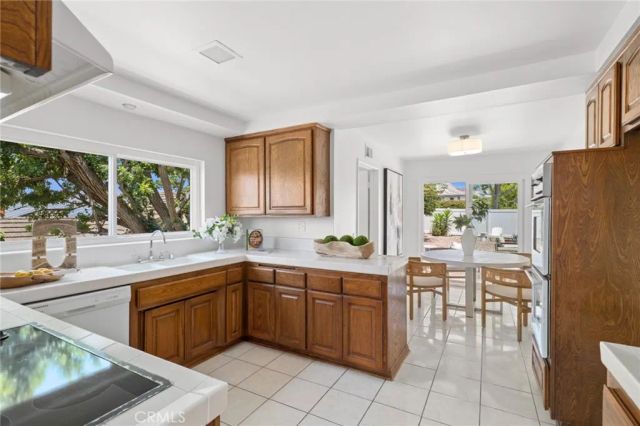 727 Bellis Street, Newport Beach, CA 92660
