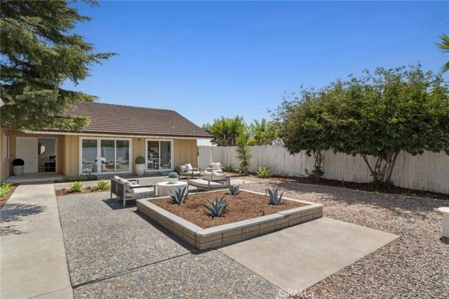 727 Bellis Street, Newport Beach, CA 92660