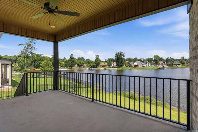 7648 S Shoreline Blvd, Benton, AR 72019