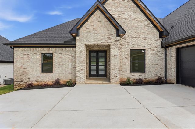 7648 S Shoreline Blvd, Benton, AR 72019