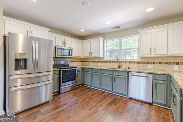 1735 Berry Court, Cumming, GA 30041