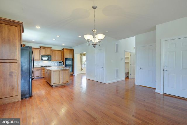 3436 HILL GAIL DR, Chesapeake Beach, MD 20732