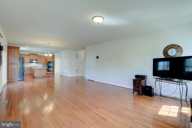 3436 HILL GAIL DR, Chesapeake Beach, MD 20732