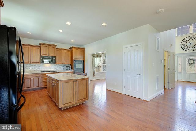 3436 HILL GAIL DR, Chesapeake Beach, MD 20732