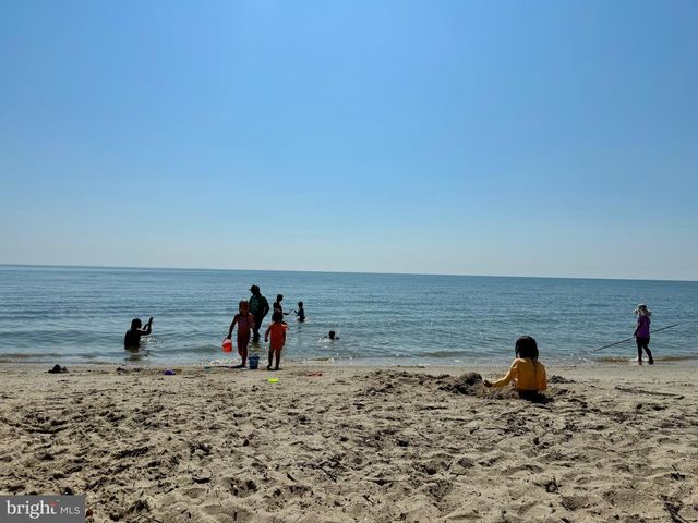 3436 HILL GAIL DR, Chesapeake Beach, MD 20732