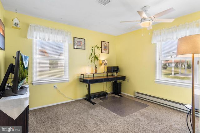 67 CHATHAM PL, Southampton, NJ 08088