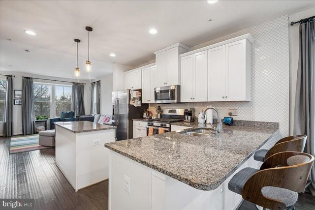 6201 CHRONICLE ST, Hyattsville, MD 20782