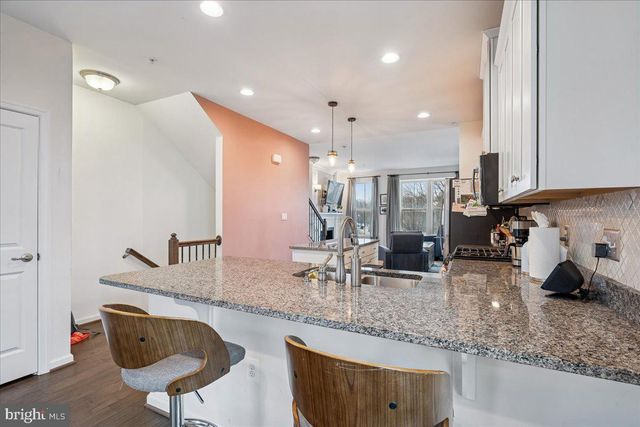 6201 CHRONICLE ST, Hyattsville, MD 20782