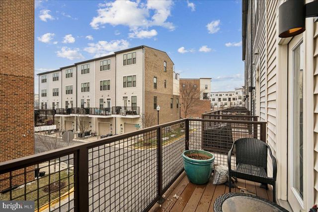 6201 CHRONICLE ST, Hyattsville, MD 20782