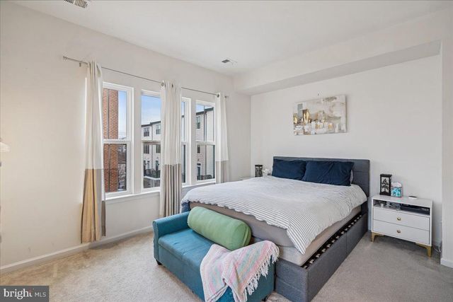 6201 CHRONICLE ST, Hyattsville, MD 20782