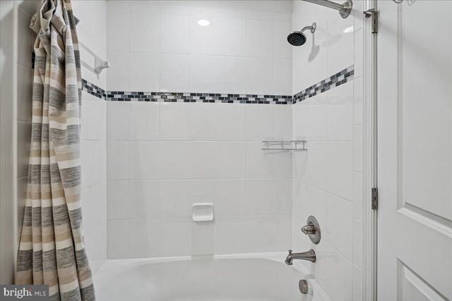 6201 CHRONICLE ST, Hyattsville, MD 20782