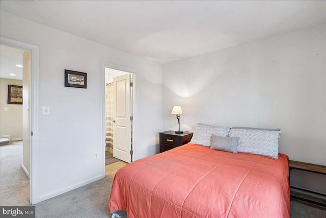 6201 CHRONICLE ST, Hyattsville, MD 20782