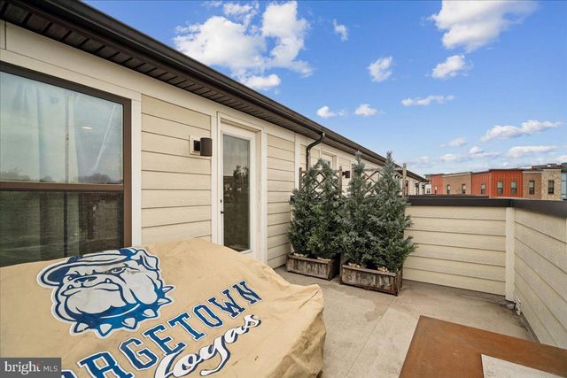 6201 CHRONICLE ST, Hyattsville, MD 20782