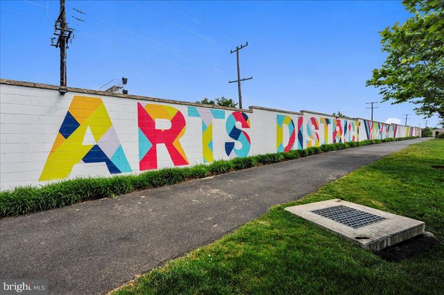 6201 CHRONICLE ST, Hyattsville, MD 20782