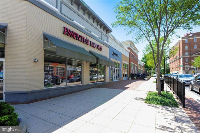 6201 CHRONICLE ST, Hyattsville, MD 20782