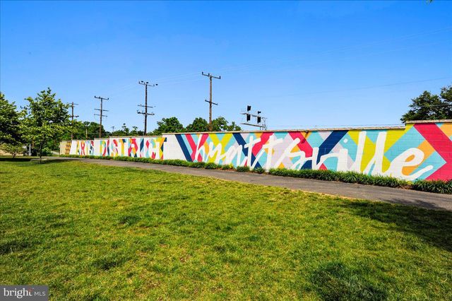 6201 CHRONICLE ST, Hyattsville, MD 20782