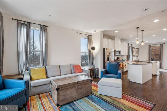 6201 CHRONICLE ST, Hyattsville, MD 20782