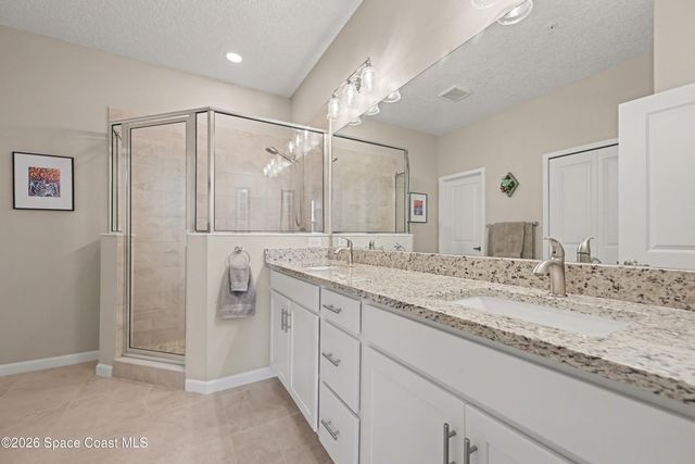 3940 Playa Del Sol Drive 204, Rockledge, FL 32955