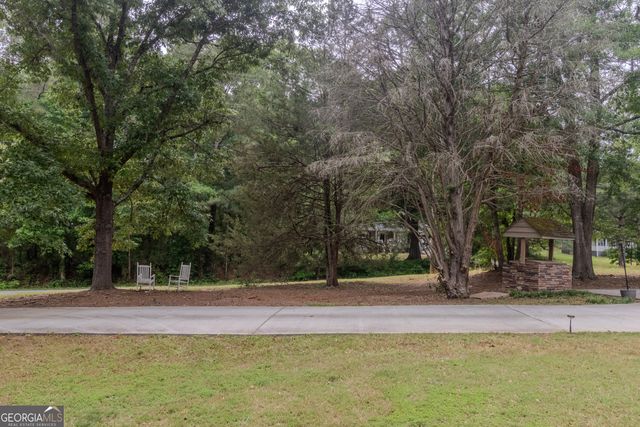 2173 Old Jackson Road, Locust Grove, GA 30248